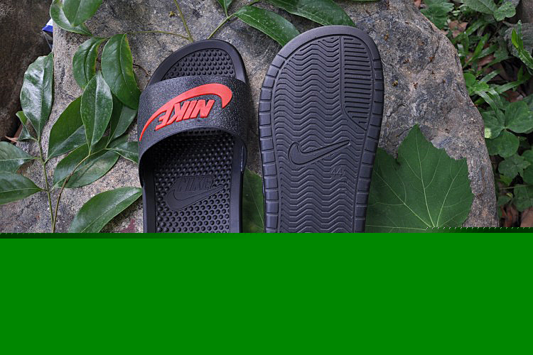 2015 Nike Sandal Black Red