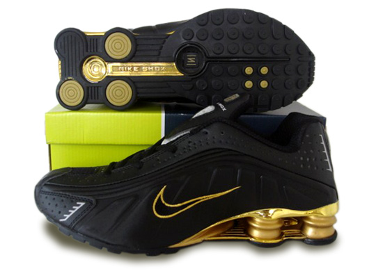 nike shox r4 black and gold