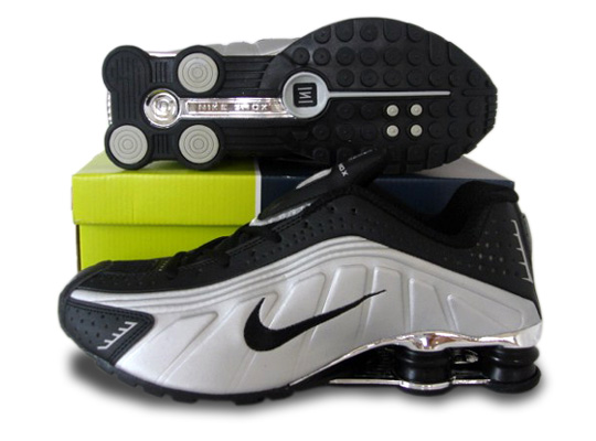 Mens Nike Shox R4 Shoes Silver Black