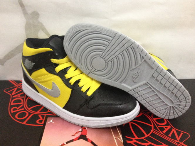 New Air Jordan 1 Retro Black Yellow White Shoes