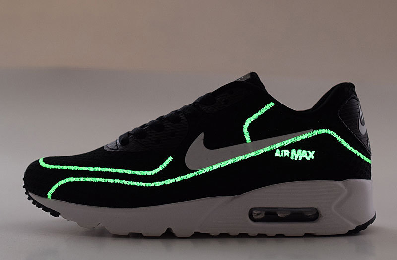 2016 Nike Air Max 90 Midnight Firefly Black White