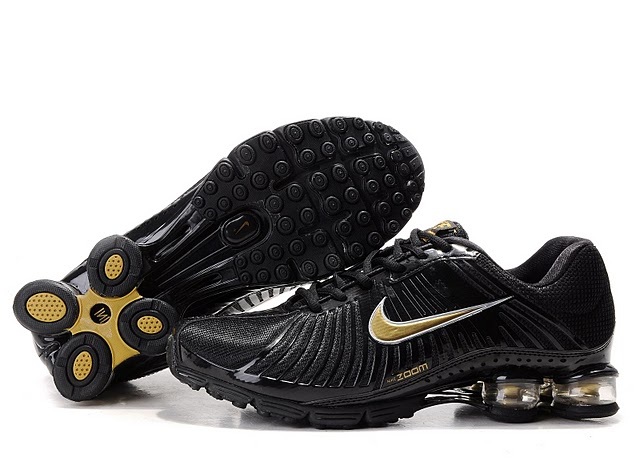New Nike Shox R4 Black Gold Shoes