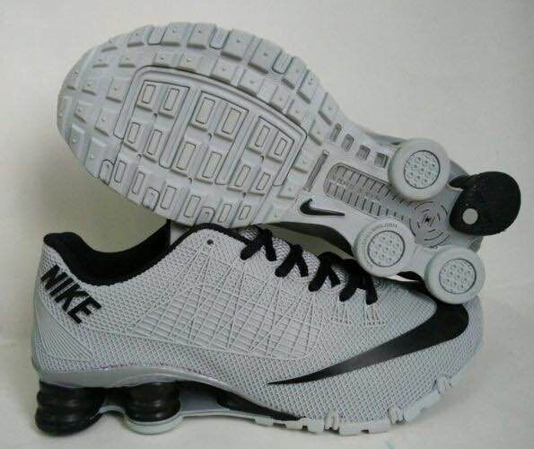 New Nike Shox Turbo White Black Shoes - Click Image to Close