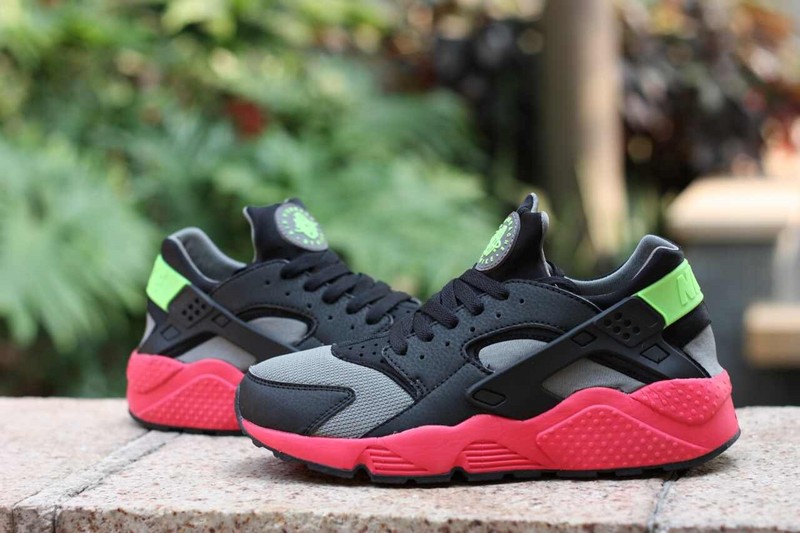 Nike Air Huarache Grey Black Red Shoes - Click Image to Close