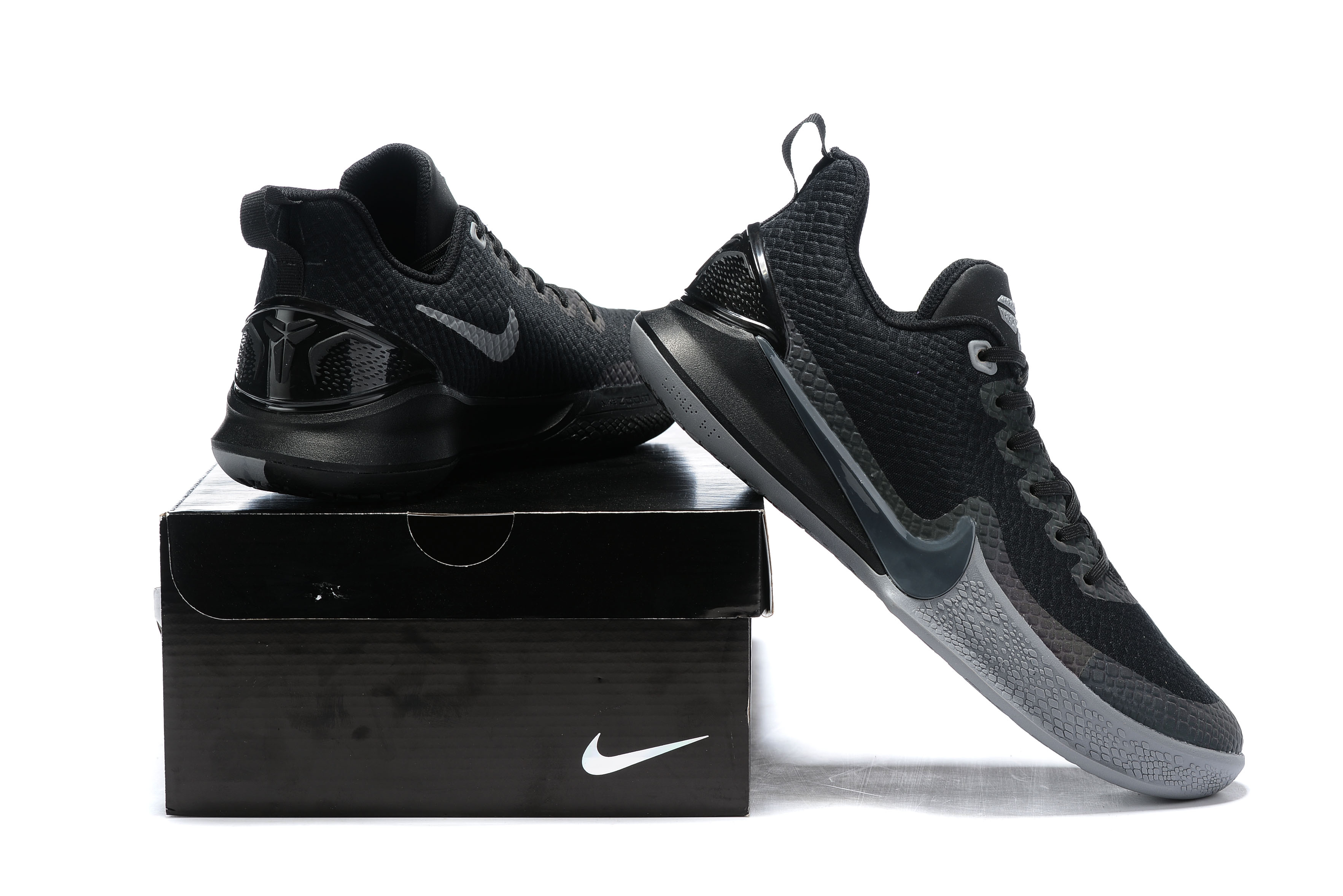 nike kobe mamba black