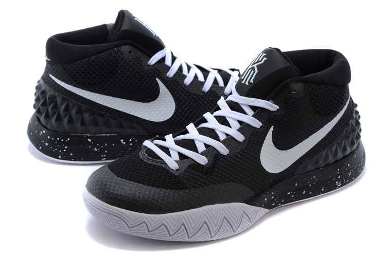 Nike Kyrie 1 Black Grey Basketball Shoes