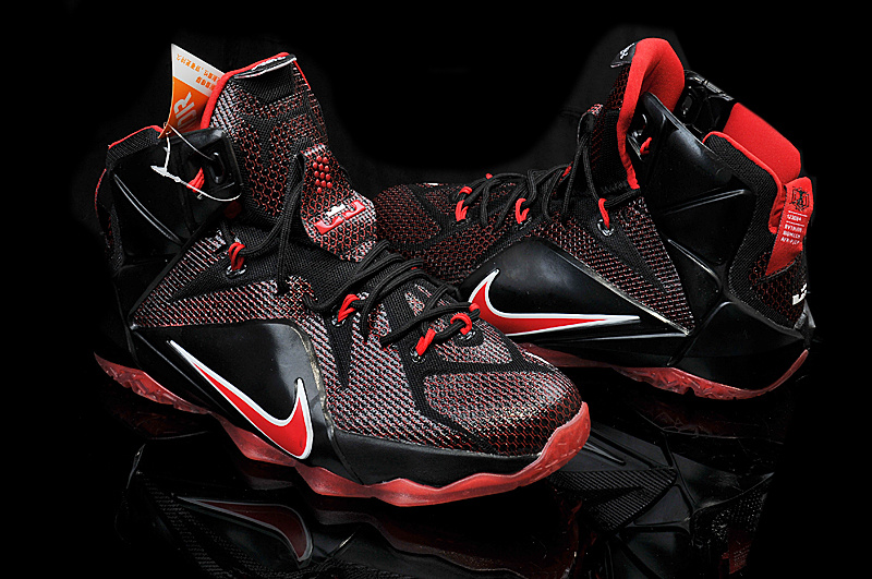 lebron shoes kids black