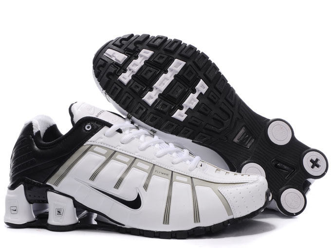 Nike Shox NZ III White Black Shoes