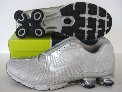 Nike Shox R1 Al Silver Shoes - Click Image to Close