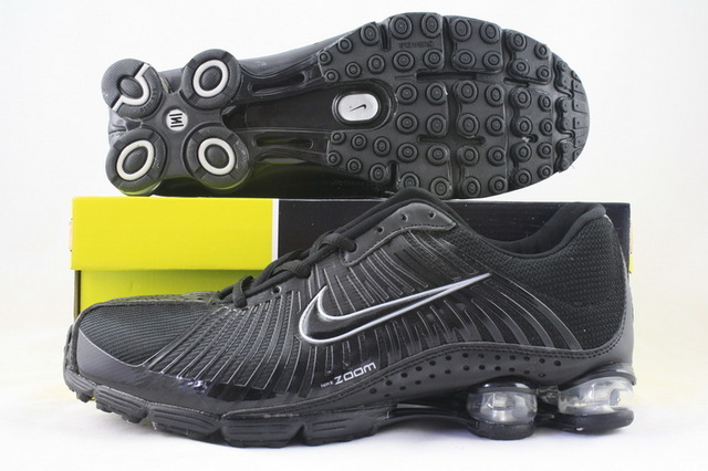 Nike Shox R1 All Black Shoes - Click Image to Close