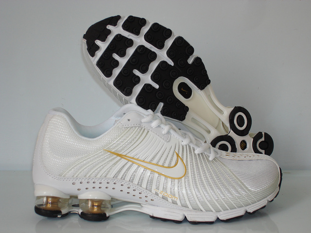 Nike Shox R1 All White Gold Shoes - Click Image to Close