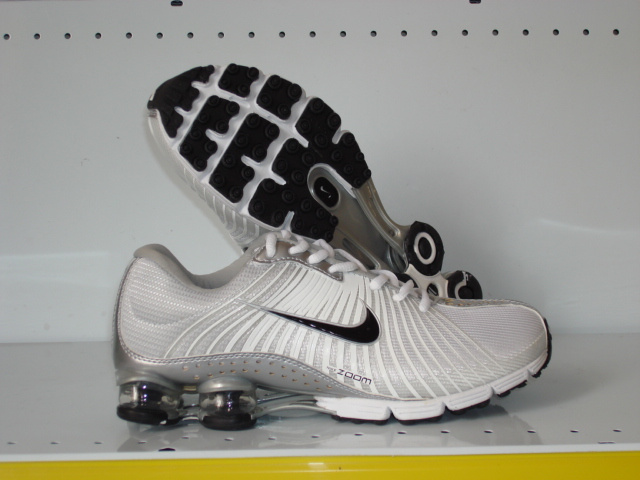 Nike Shox R1 White Grey Black Shoes - Click Image to Close