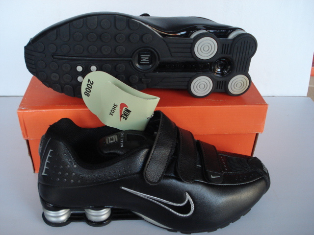 Nike Shox R4 Magic Button All Black Shoes - Click Image to Close