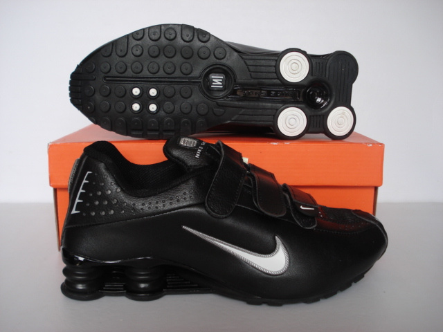 Nike Shox R4 Magic Button Black White Shoes - Click Image to Close