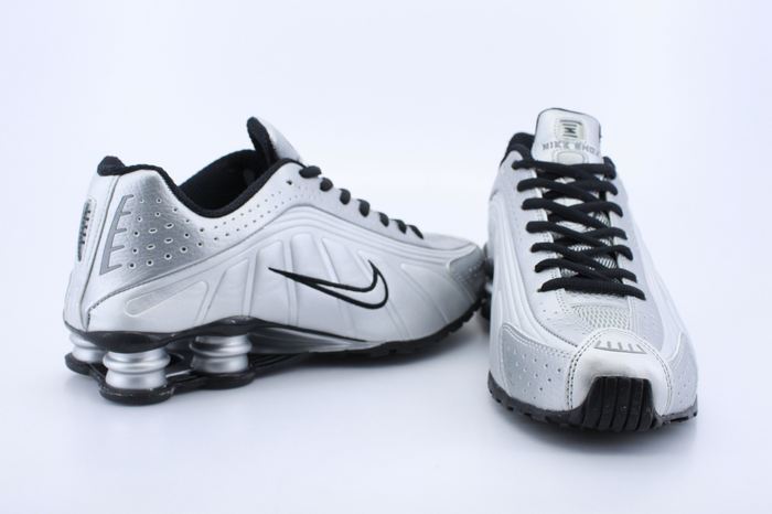 Real Nike Shox R4 White Black Silver For Men
