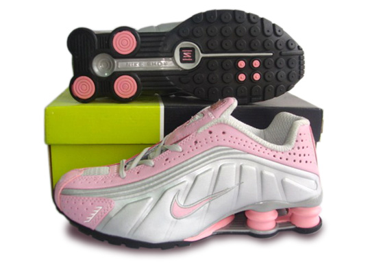 Womens Nike Shox R4 Shoes Silver Pink