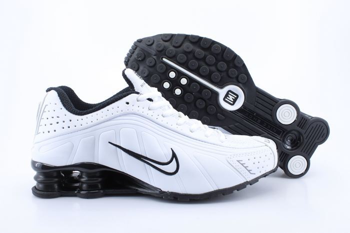 Women Nike Shox R4 White Black Logo