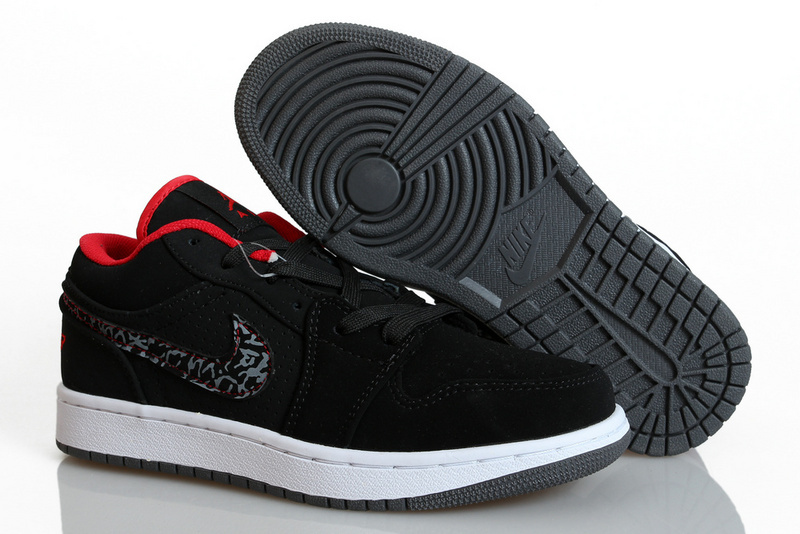 Nike Jordan 1 Low Basketball Shoes For Women Black White